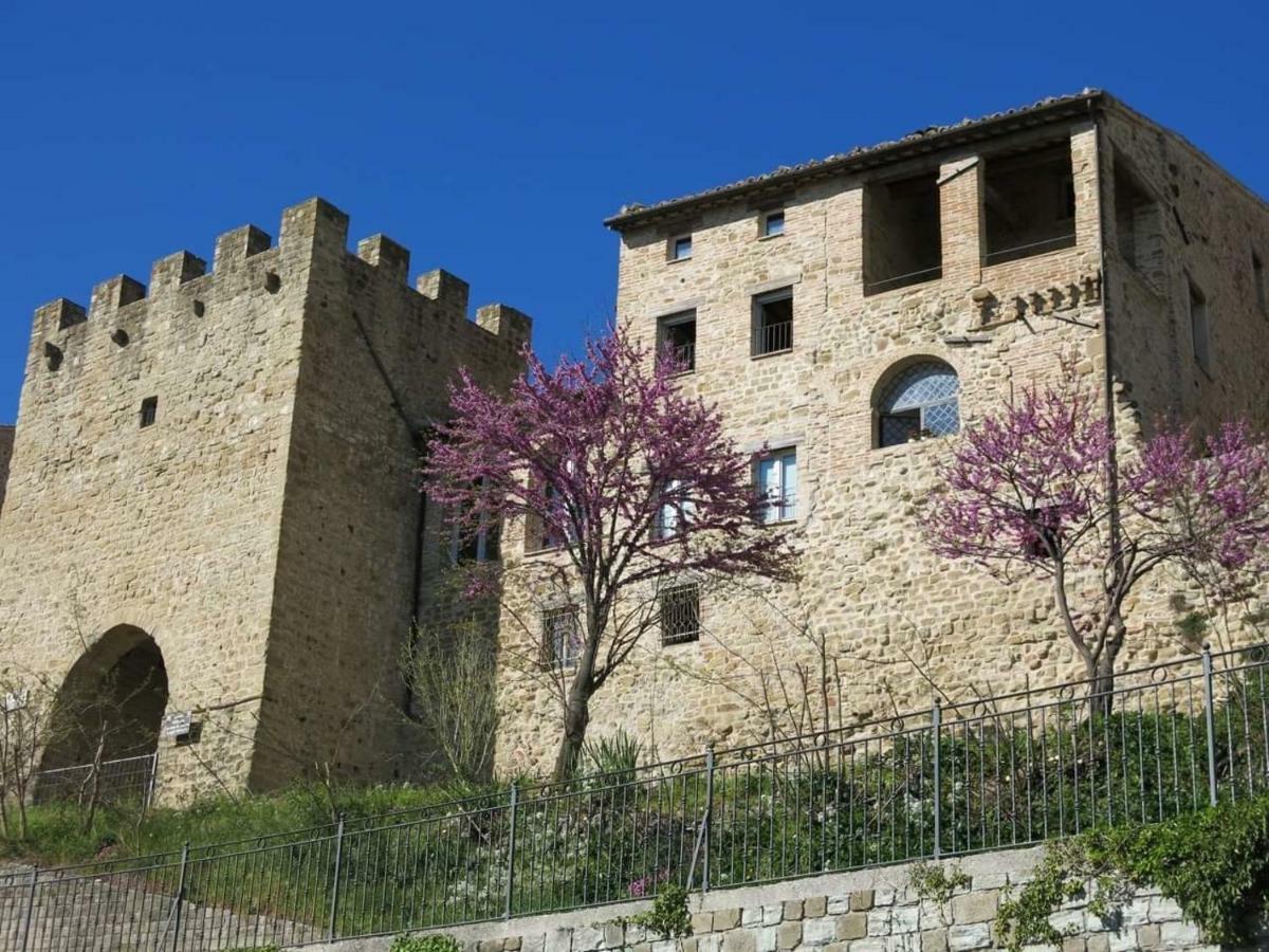 Est Locanda San Ginesio Exterior foto